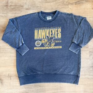 University of Iowa Hawkeyes Sweatshirt Distressed Unisex Medium Kinnick Stadium
